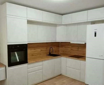 Модульная кухня Бруклин 2.4 x 2 м (Бетон белый) в Нижней Пойме - nizhnyaya-pojma.mebel54.com | фото
