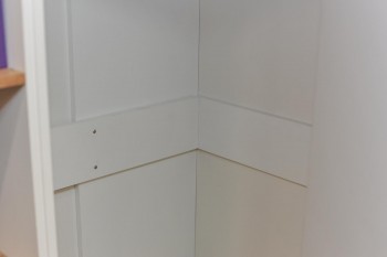 Шкаф угловой «Оксфорд» (Ривьера/Белый с рисунком) в Нижней Пойме - nizhnyaya-pojma.mebel54.com | фото